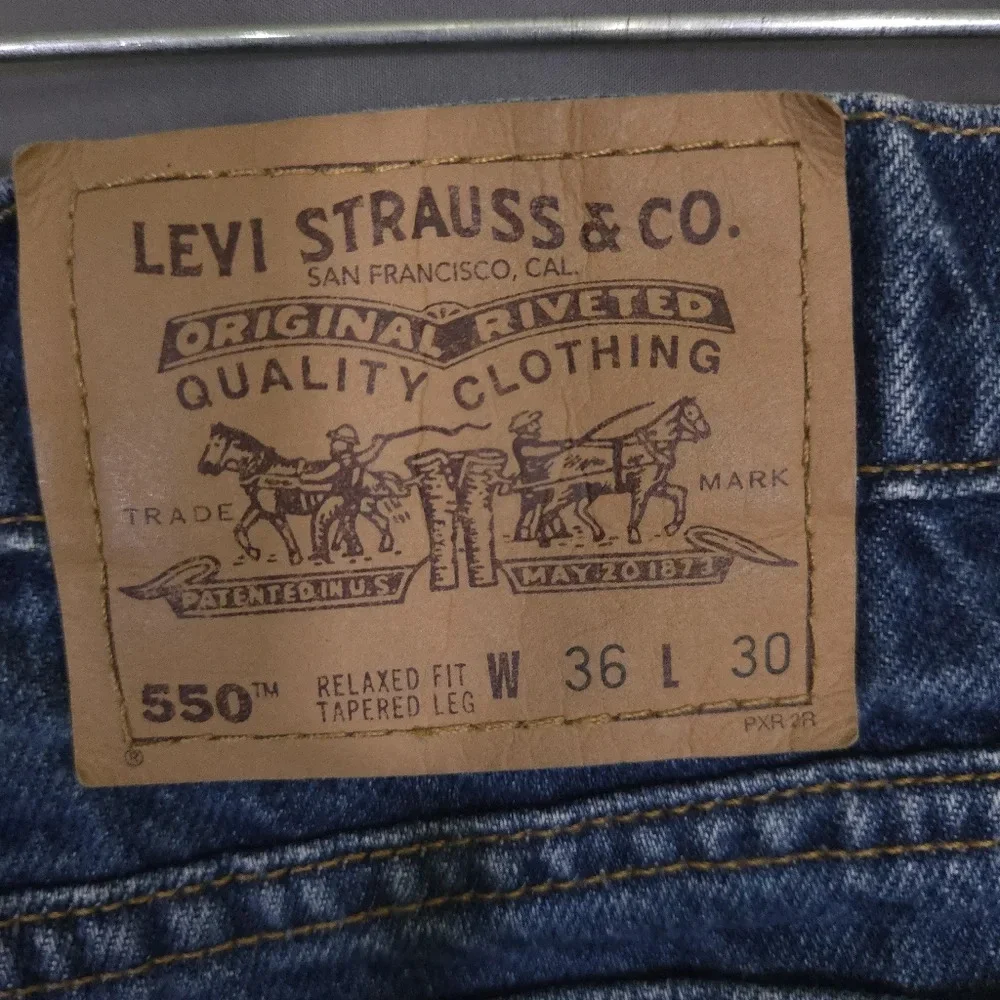 Levis vintage 550